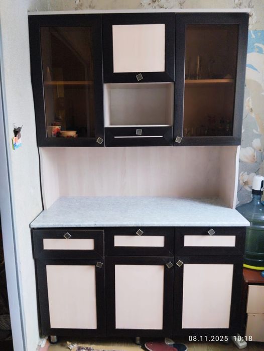 Продам буфет для кухни