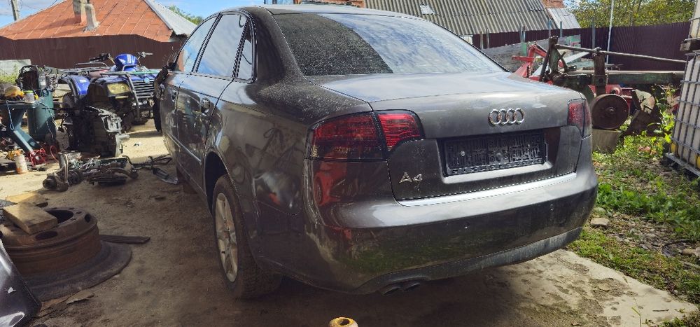 Audi a4 b7 întreg pentru dezmembrat