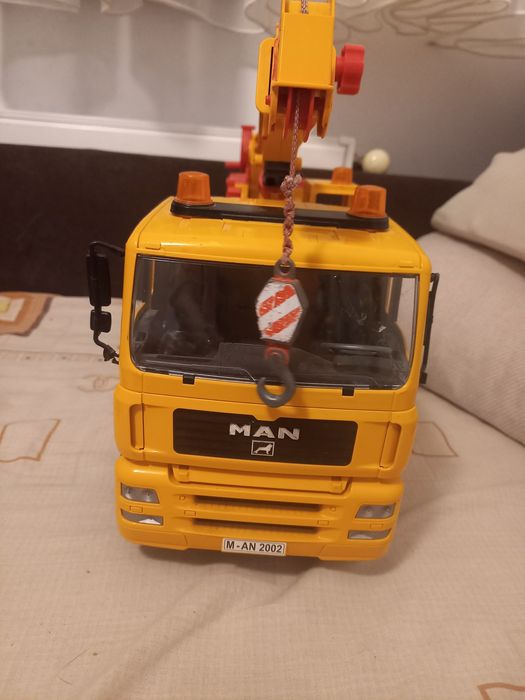 Macara de jucarie Bruder