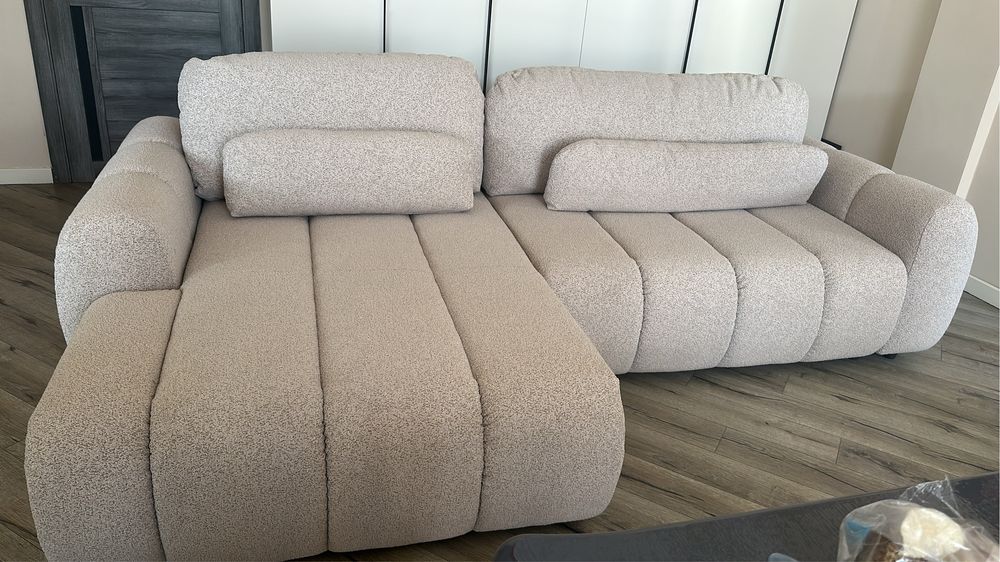 Дизайнерскии диван новый, цвет копучино. Производство Беларусь. 2025 г