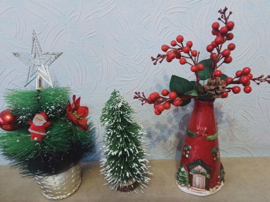 Продам игрушки новогодние