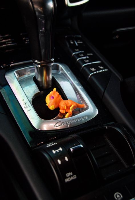 Порше Кайен Платиним едишън