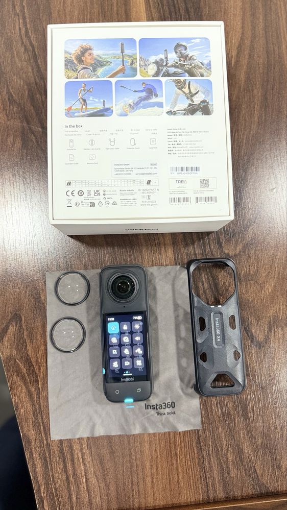 Kamera insta360 X4   б/у айби йўқ.