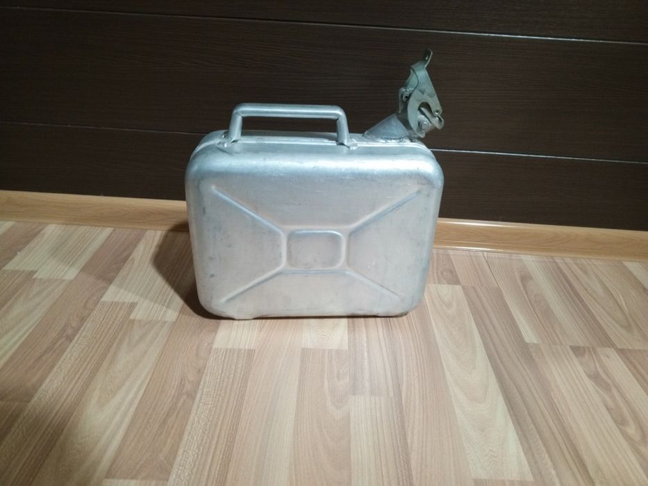 Bezin soladigan idish