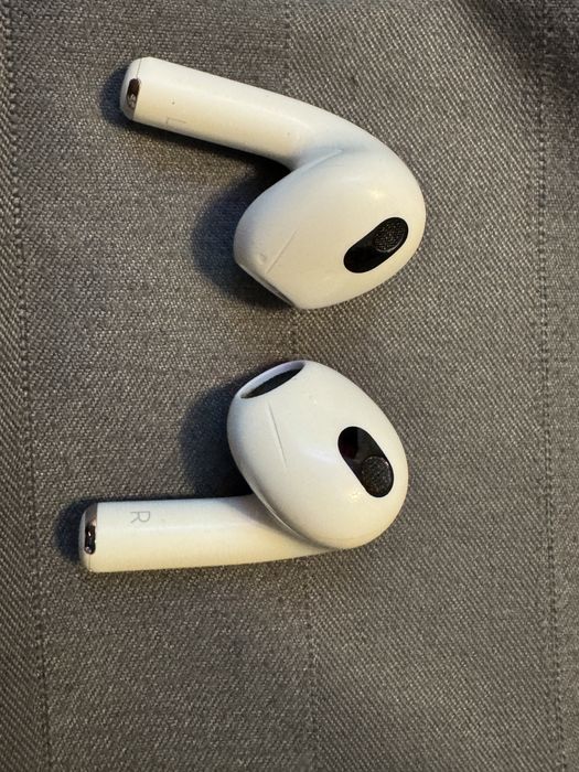 Apple AirPods 3rd Gen A2564