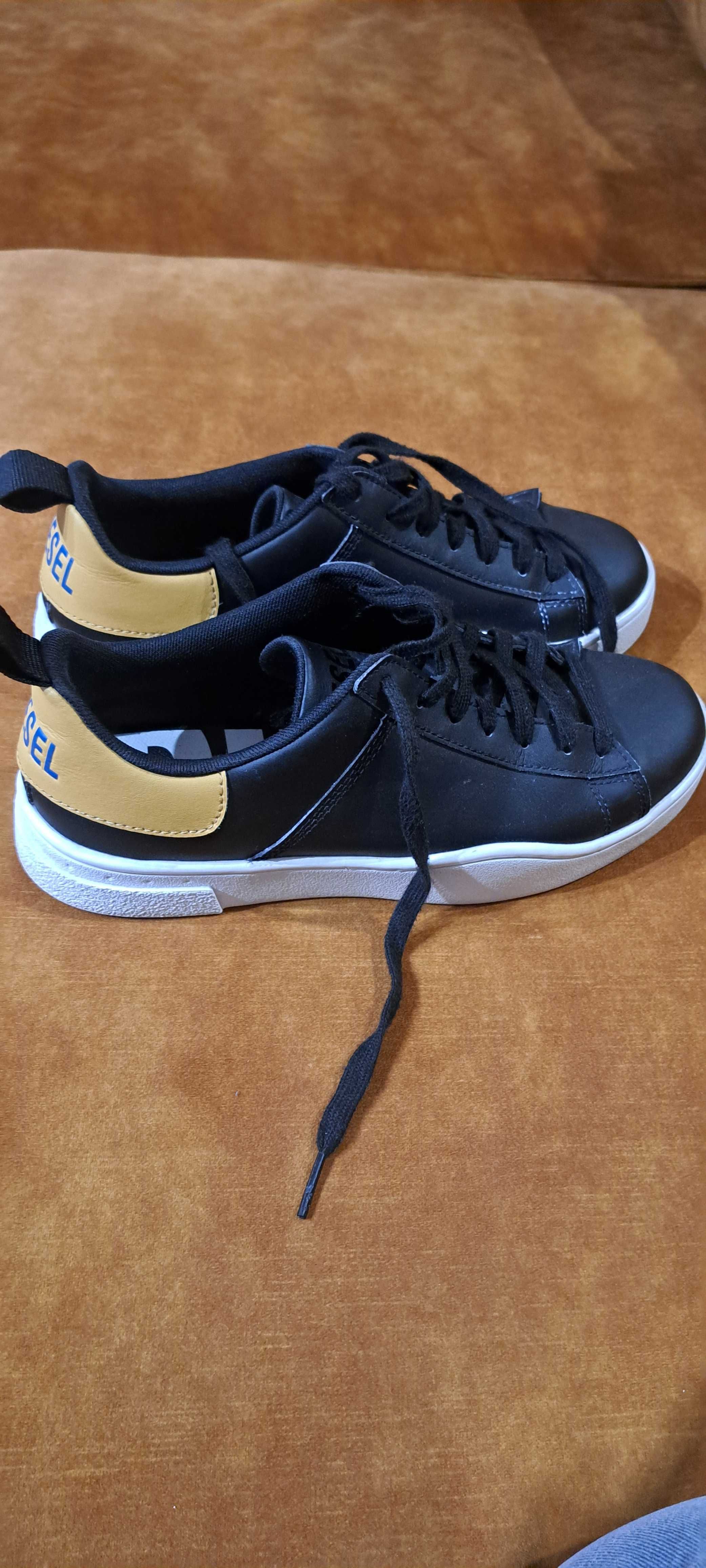 Продавам маратонки Diesel