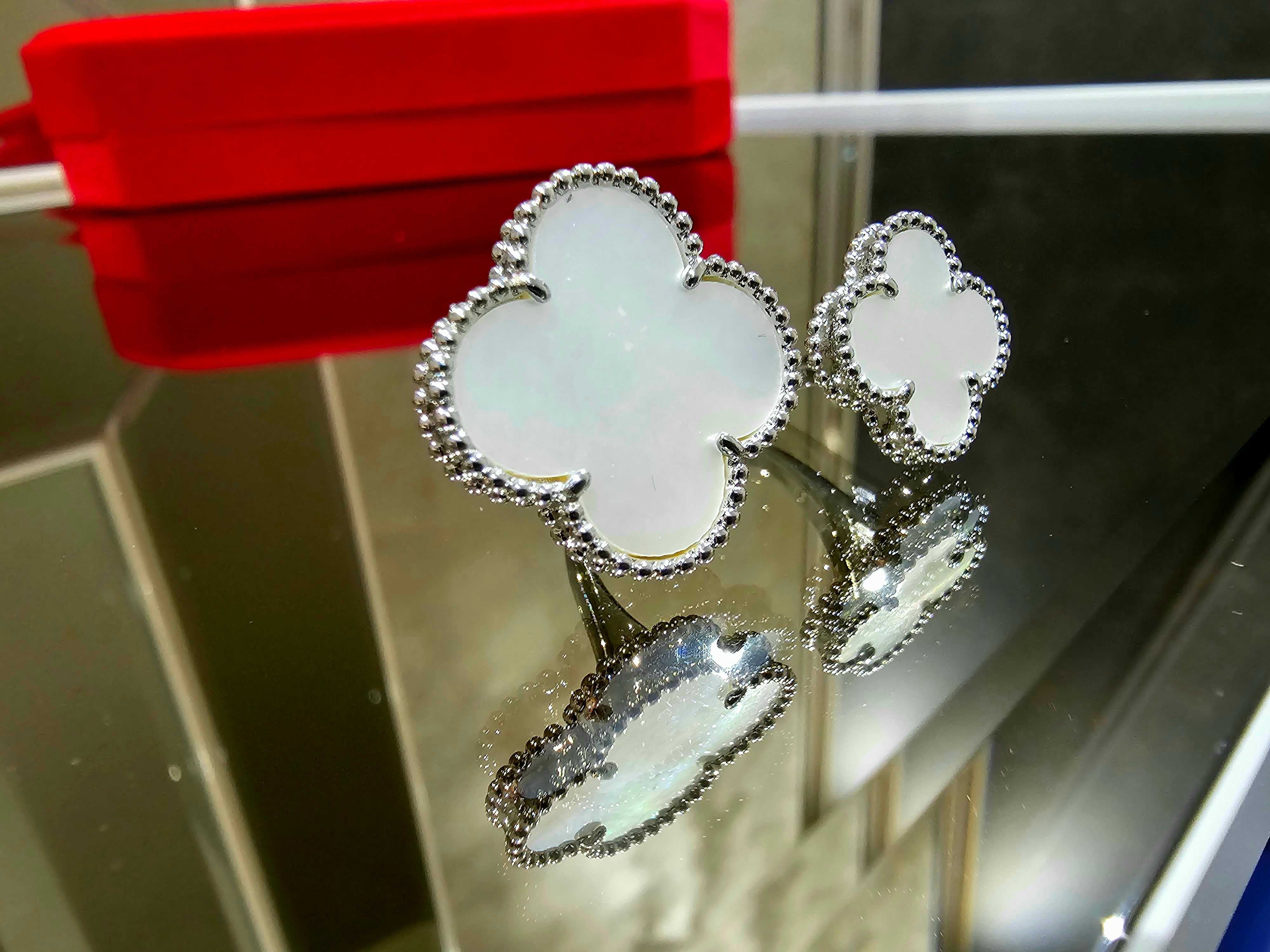 Van Cleef & Arpels VCA Silver Mother Magic Two Clovers Дамски Пръстен