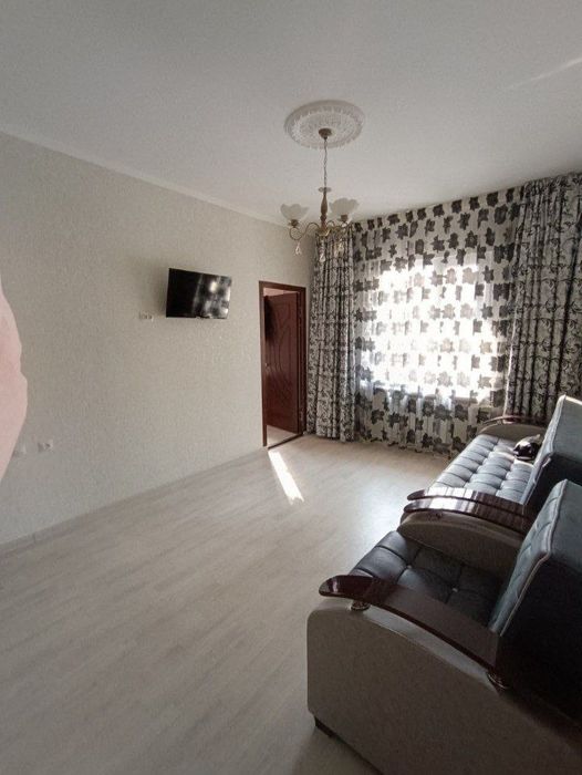 Продам срочно 1ком квартиру Карасу