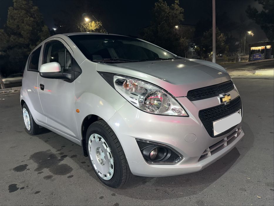 СДАЕТСЯ В АРЕНДУ Chevrolet Spark