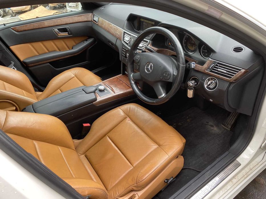 Dezmembrez mercedes e class w212 avangard/panoramic/om 651/bara w212/