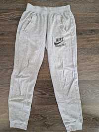 Pantaloni de trening Nike Sportswear