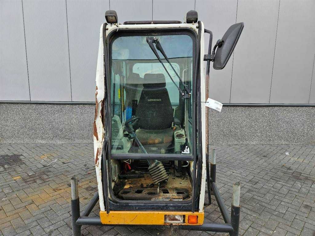 Cabina Liebherr 7023260  Liebherr A 924 B - Piese de schimb Liebherr