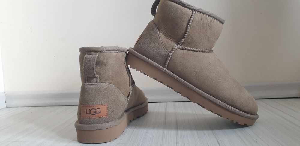 UGG Classic Mini UK 3 US / 36/22см НОВО! ОРИГИНАЛ! Дамски Зимни Ботуши
