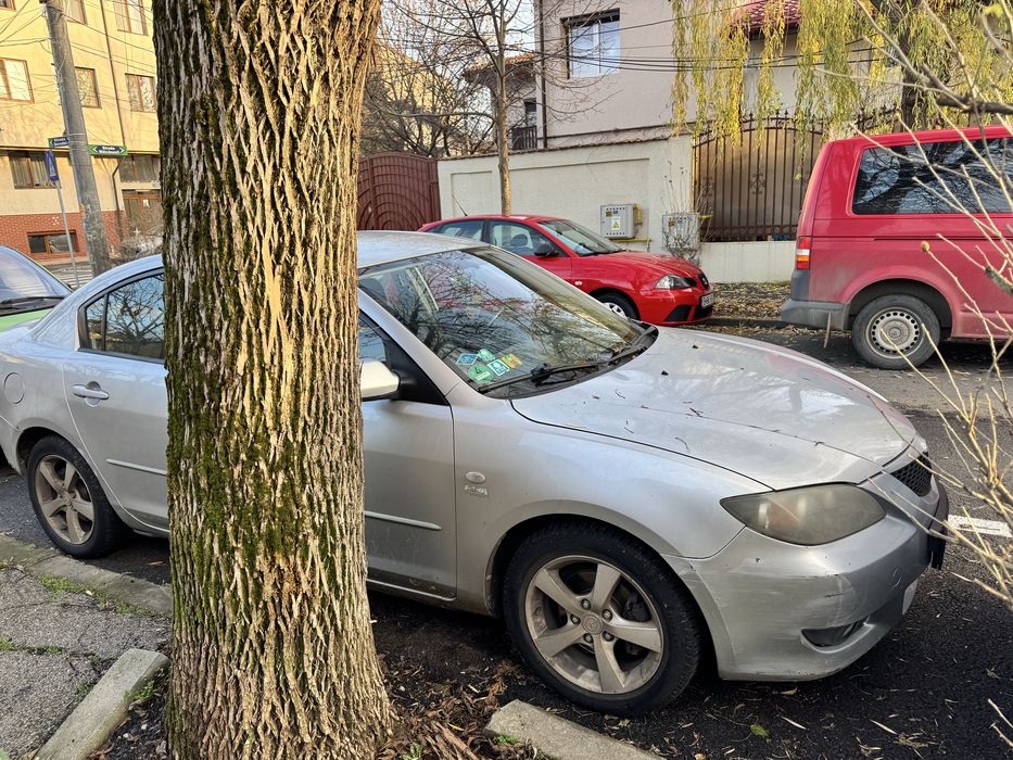 Vand / schimb Mazda 3 1.6 + gpl 4200 lei