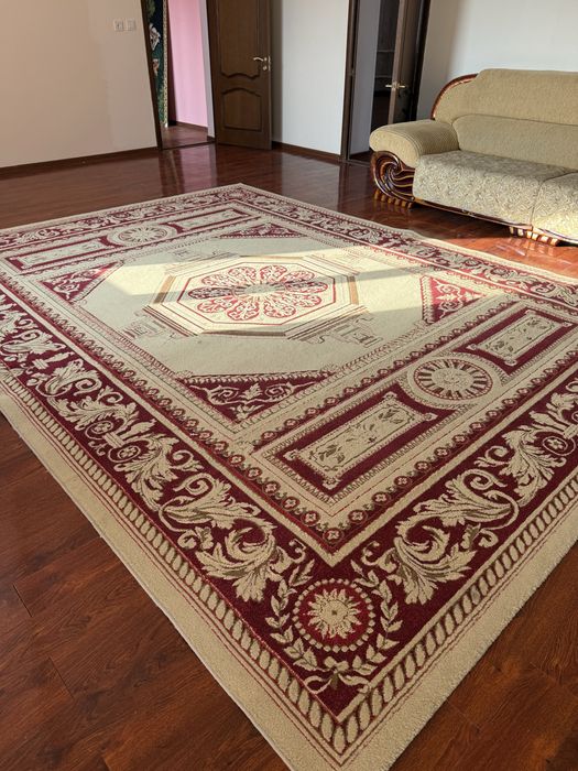 Ковер продается срочно