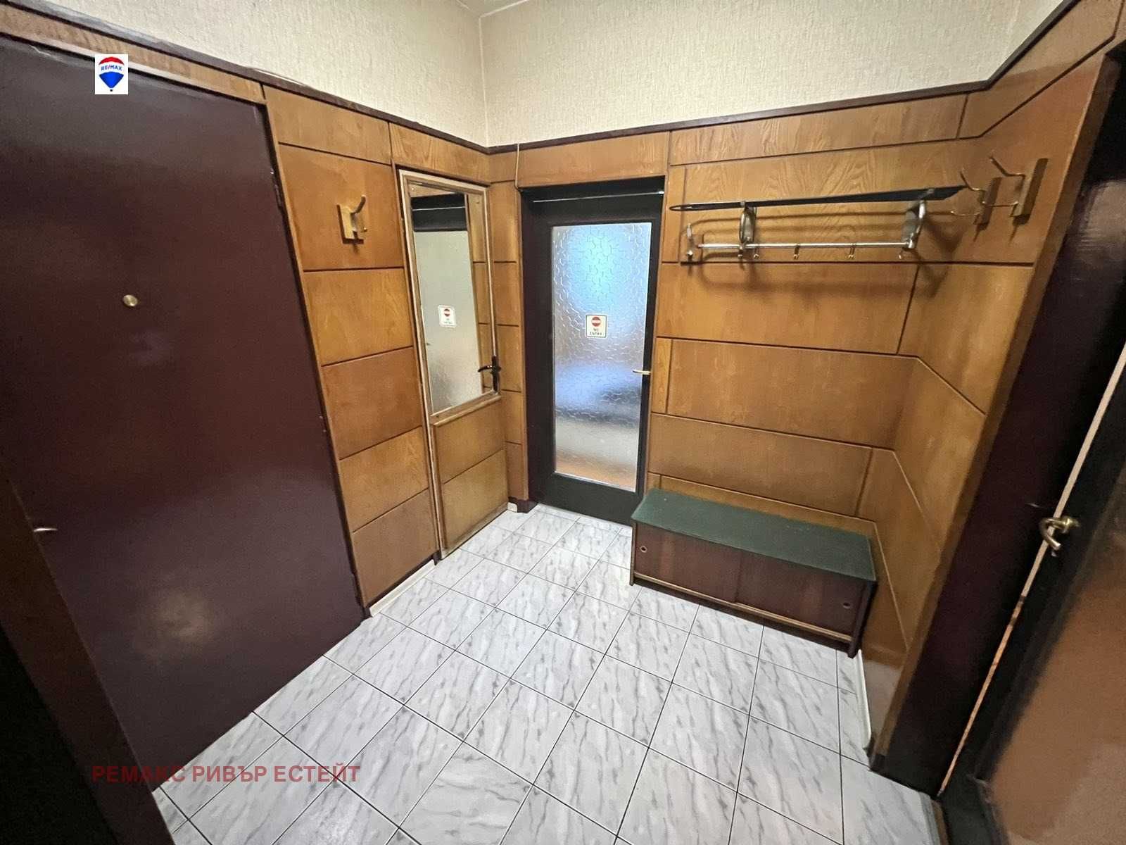 Тристаен апартамент за продажба в ТОП центъра на Русе