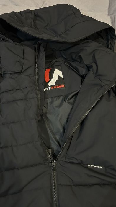 Продавам планинско яке Nothfinder