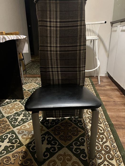 Стулья металлические 4 шт