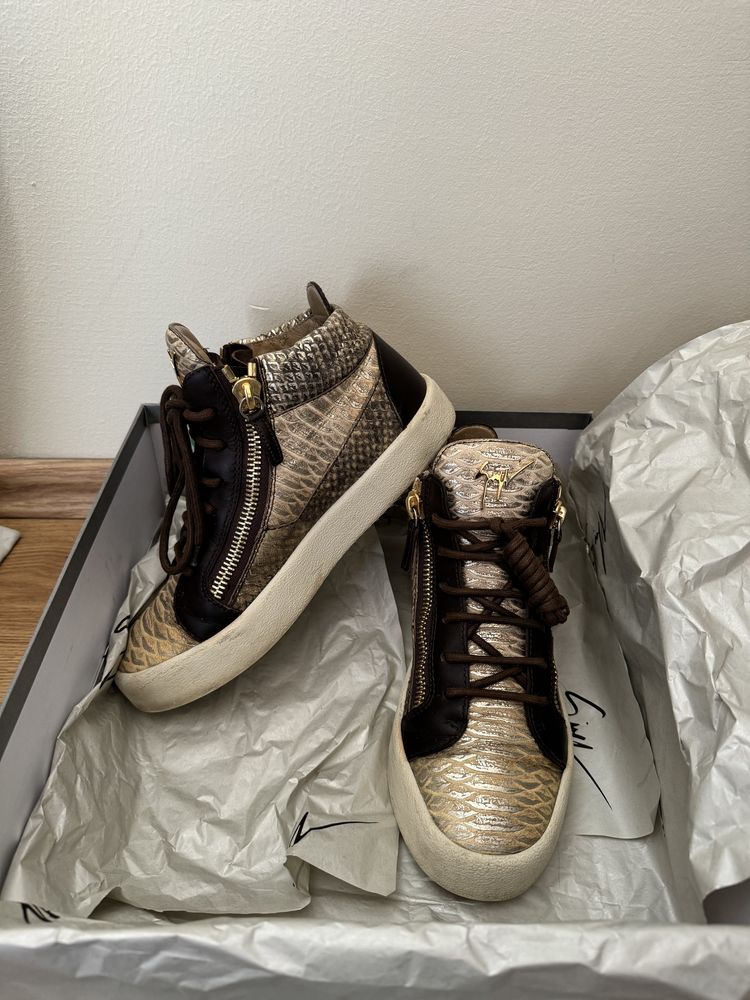 Sneakersi Giuseppe Zanotti