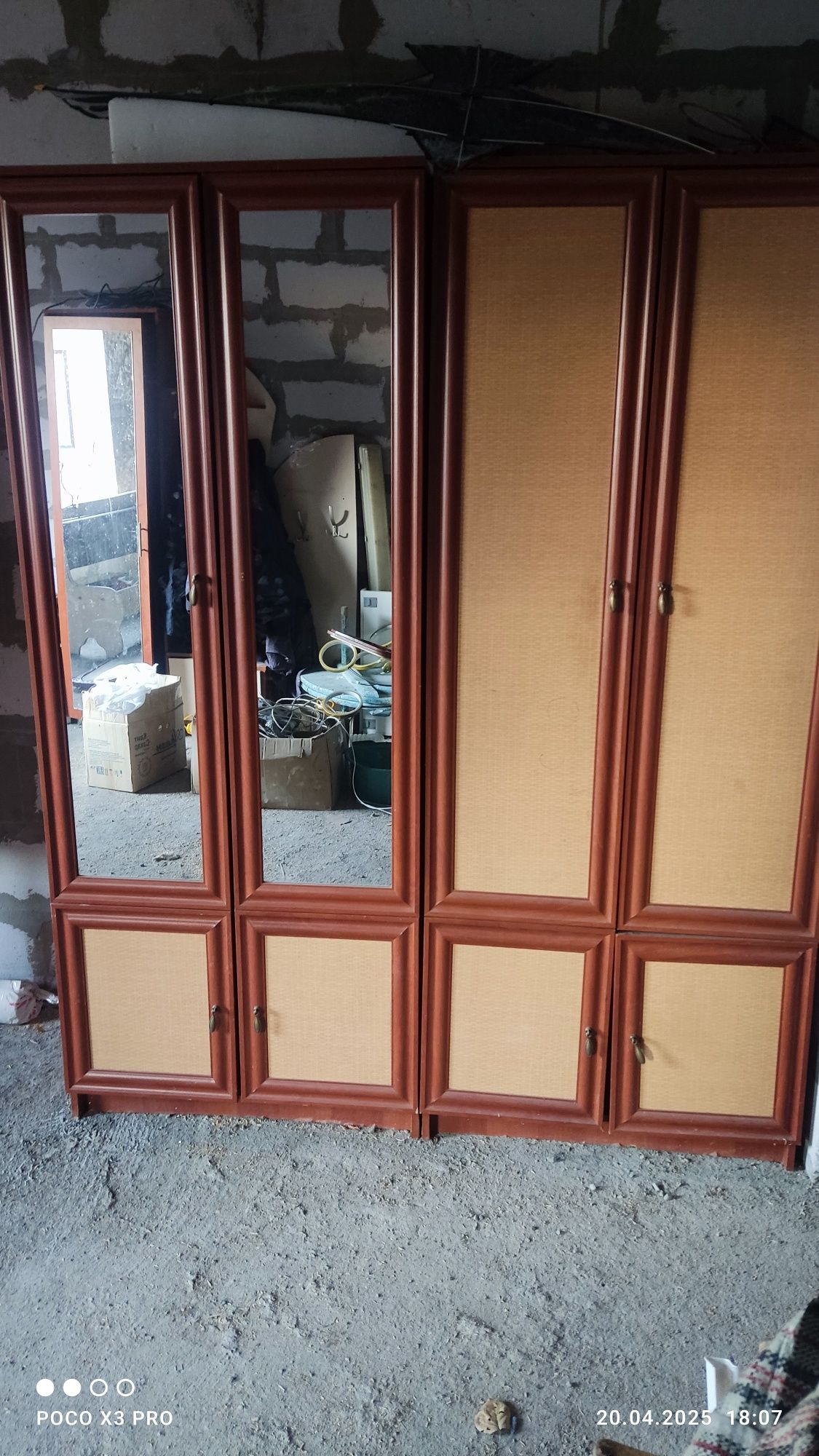 Срочно Продам шкаф