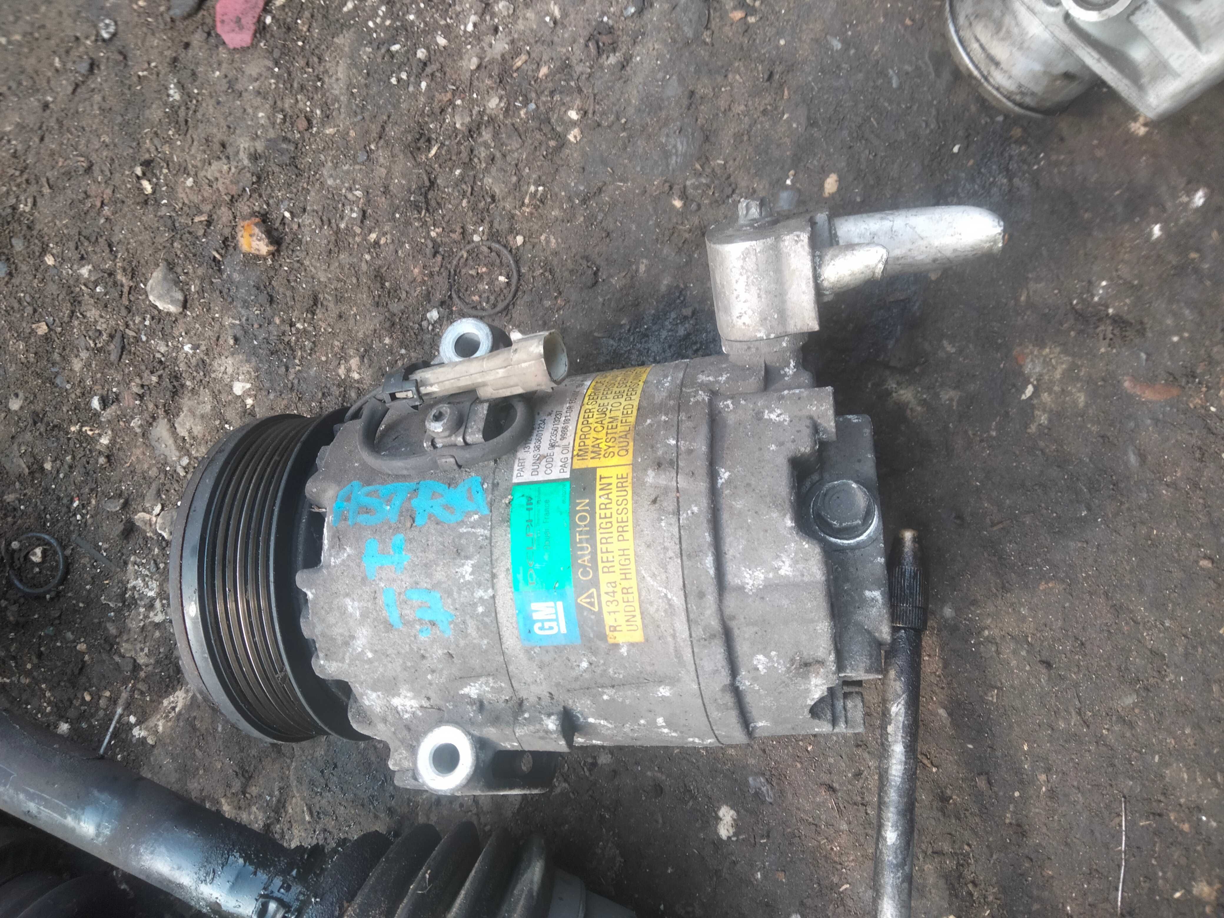 Electromotor clapeta accelerație compresor klima Opel Astra H 1.7 cdti