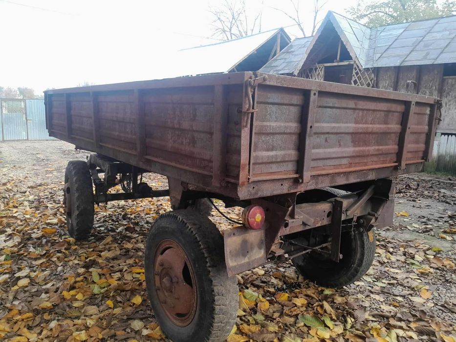 Remorca auto basculabila  tractor