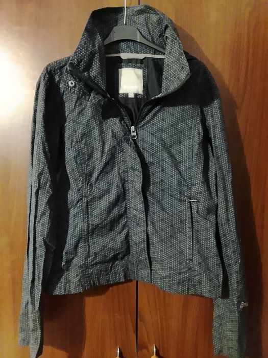 Bench geaca dama mărimea L