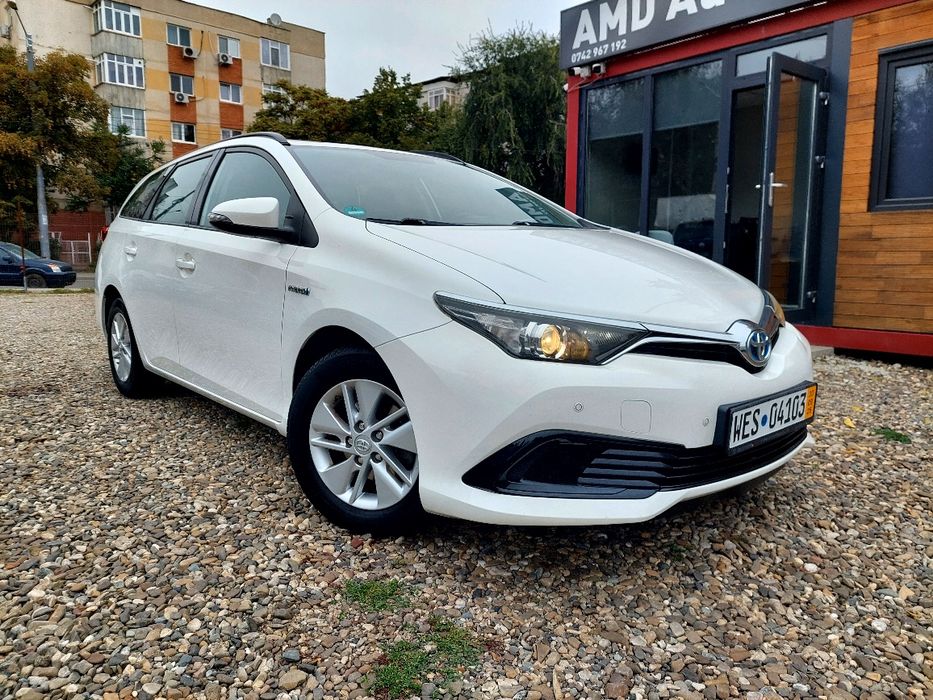 Toyota Auris 1.8 Hybrid 06/2016 Euro6 Touring Sport 136CP