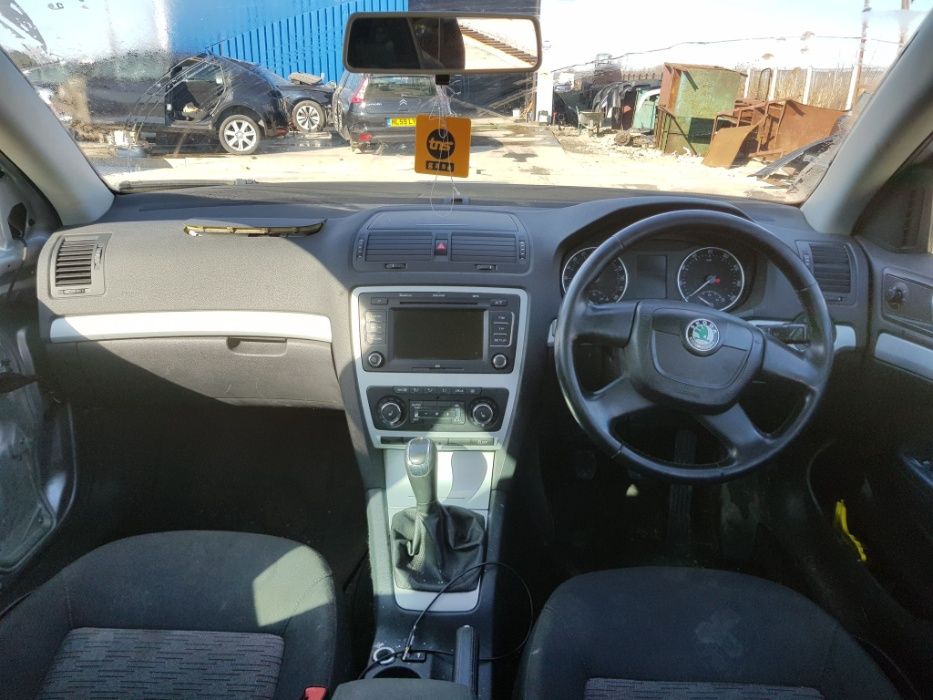 Dezmembrari Skoda Octavia II facelift combi 1.6 tdi 4x4