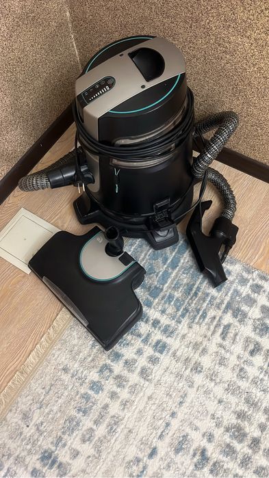 Продам пылесос робоклеан отл сост с нуля купили коробка имеется