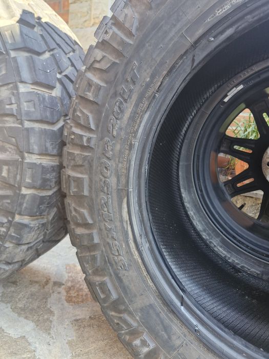 Продавам гуми HITTO