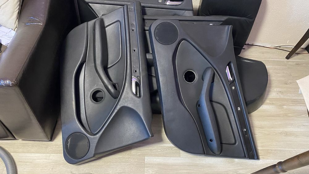 Кожен салон с детски столчета BMW Е46 комби