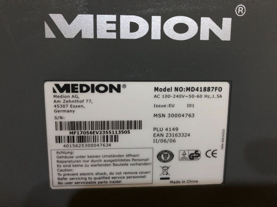 Lenovo ThinkCentre M72e + Medion 17 inch + tastatura & mouse gaming