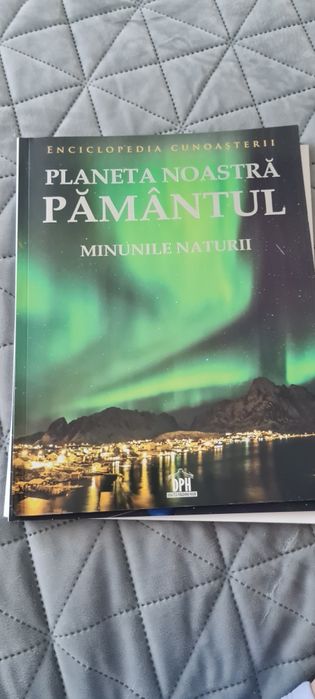 Colecție "Enciclopedia cunoasterii"