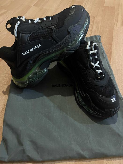 Дамски Balenciaga triple S.