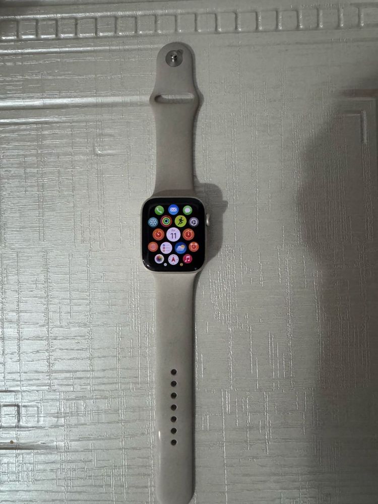 Apple watch, 45 mm