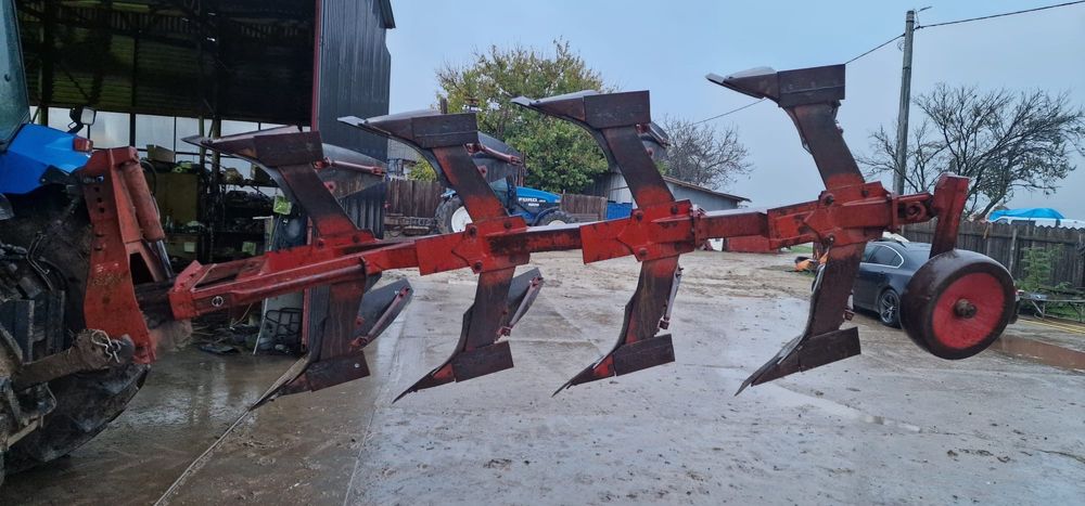 Vand plug NAUD 3+1 stare impecabila