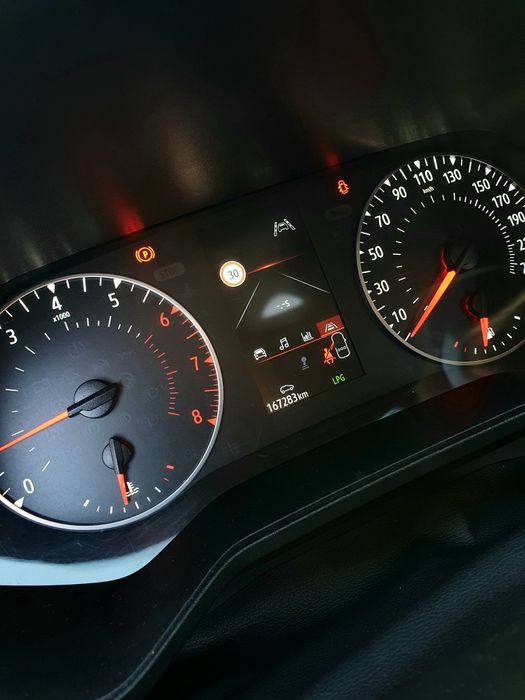Vând Renault clio 5, GPL de fabrică,Navigație Mare,Camera,2020