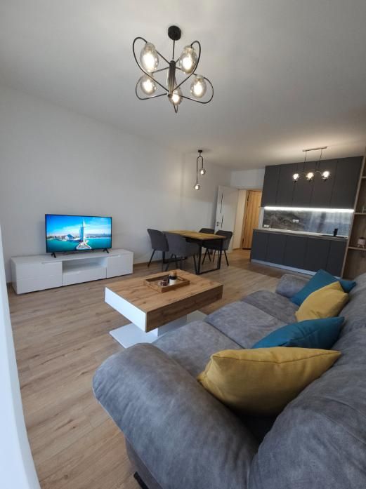 Дава се под наем Двустаен апартамент в Пловдив, Кършияка - 65 кв.м за 600 € - Снимка #2