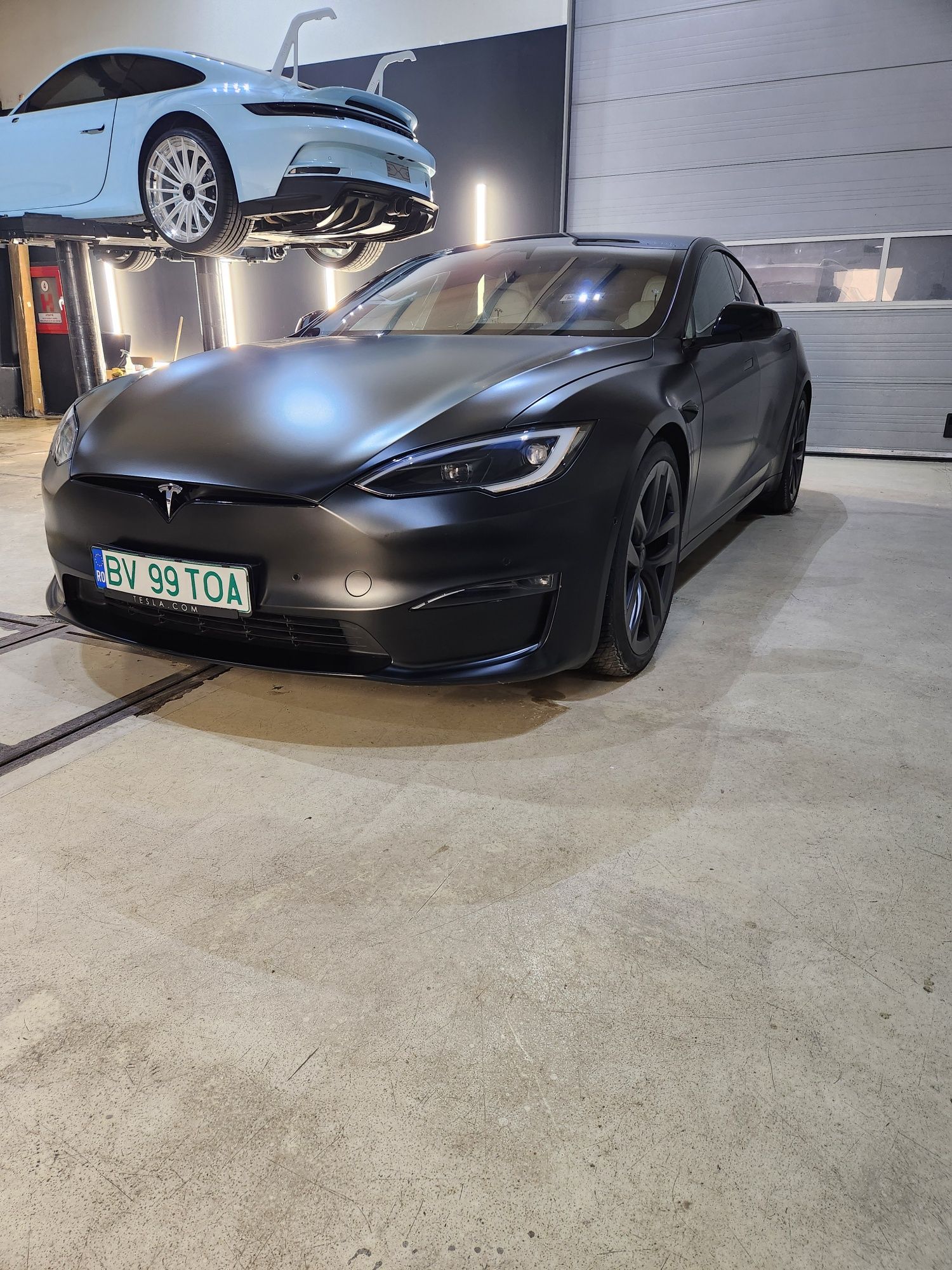 Tesla S Plaid 1020 CP