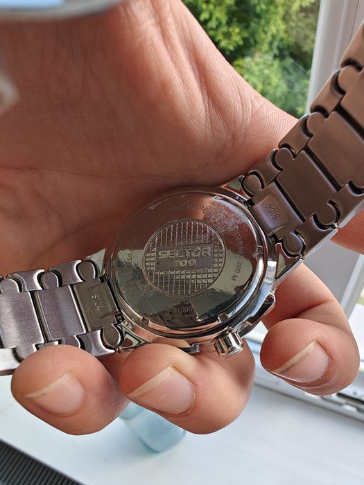 Ceas barbatesc Sector 700