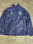 Vând geaca de primăvara Adidas