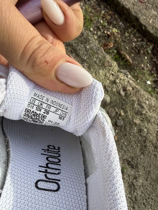 Маратонки adidas 28номер