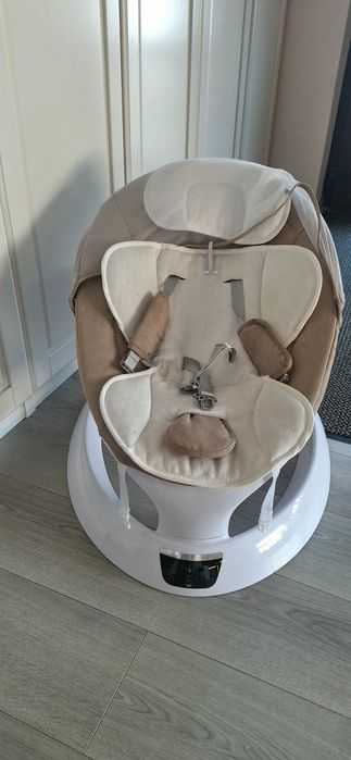 Leagăn electric în stare excelentă