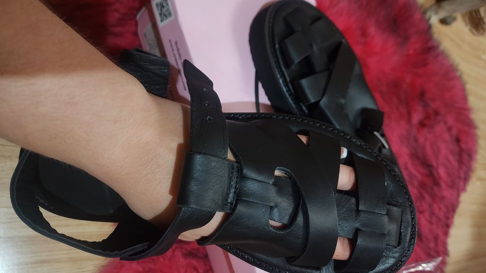Босоножки 39 рр натуральная кода Турция новые
