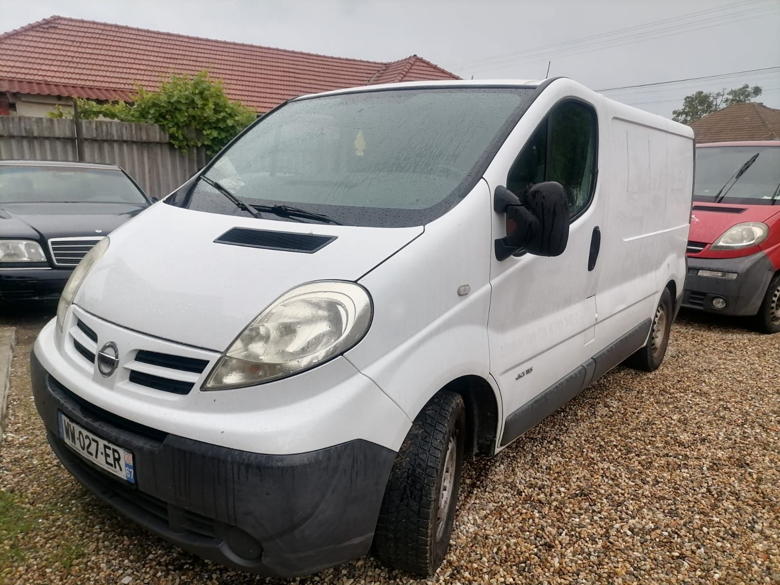 Pachet 2 Opel Vivaro - Nissan Primastar 4190eur ambele!