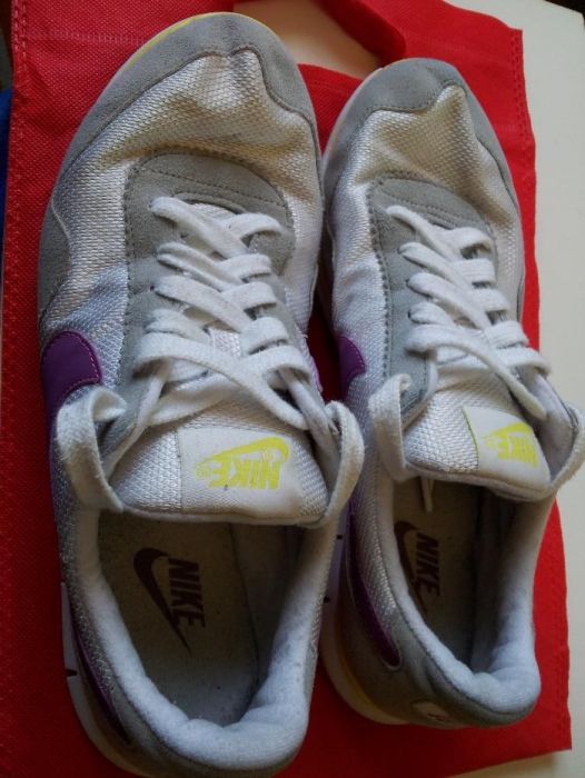 Adidasi Nike Victoria NM Womens Sneakers