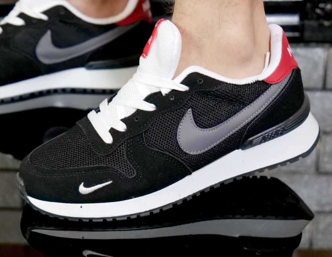 Nike Air Triple мъжки  маратонки