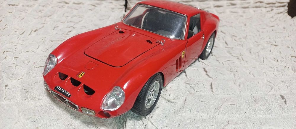 метални коли мащаб 1:18 . ЧАСТ - 5