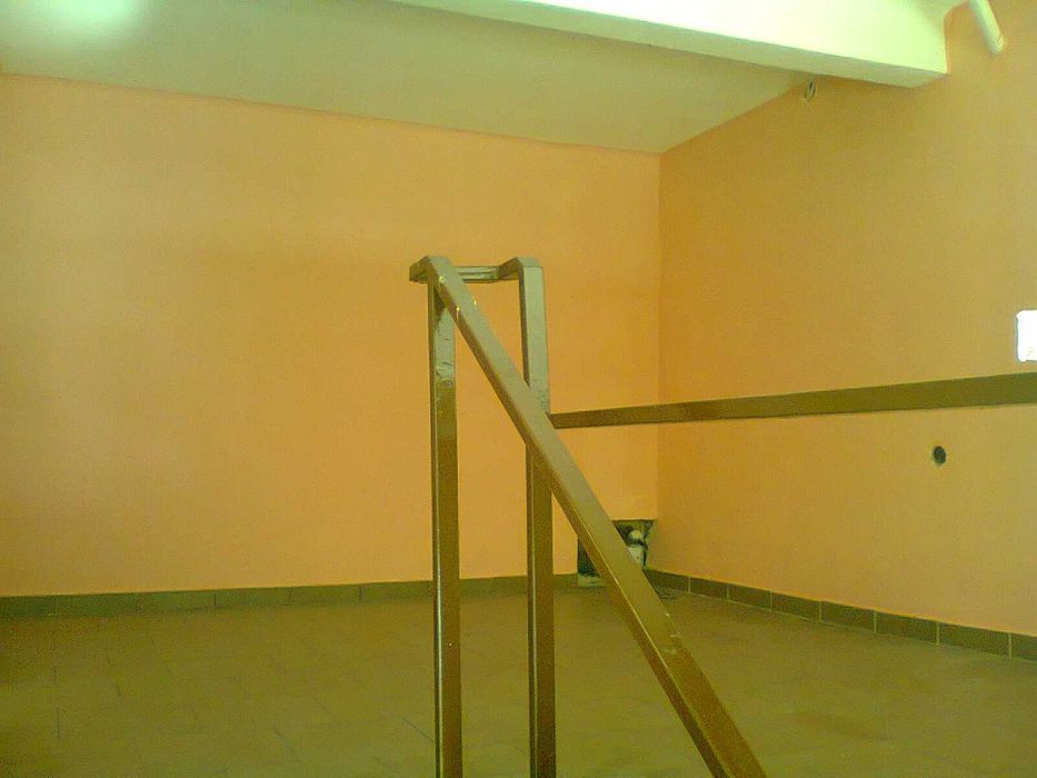 Дава се под наем Магазин в София, Център - 60 кв.м за 433.5 € - Снимка #5